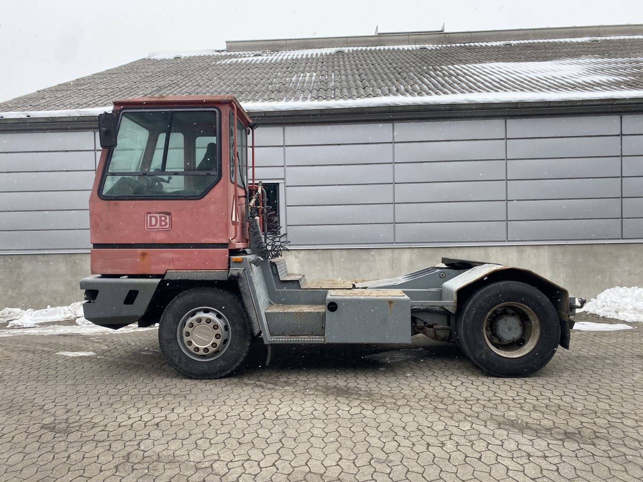 Terberg YT180 4x2